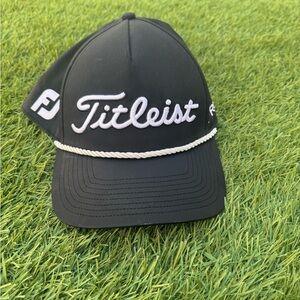 TITLEIST Men's Titleist Tour Rope Snapback Golf Hat Black